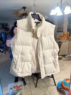 Vest Lauren Ralph Lauren women’s white puffer vest. Size large